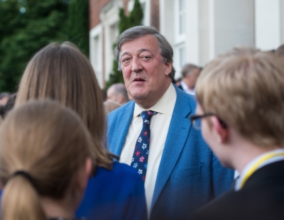 Stephen Fry Creative Commons Credit News Inner 1670x1260px