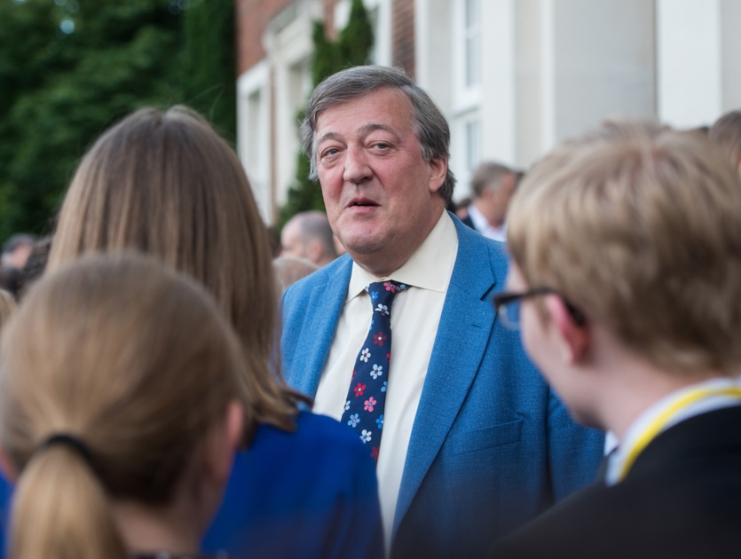 Stephen Fry Creative Commons Credit News Inner 1670x1260px